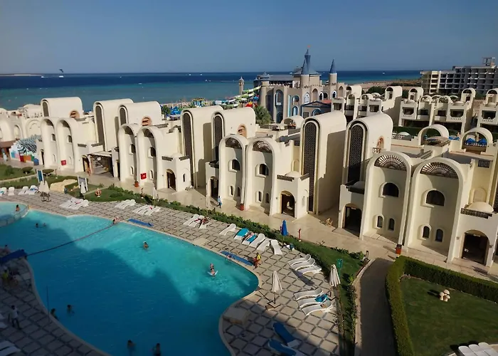 In Hurghada, Sahl Hasheesh, Ocean Breeze *