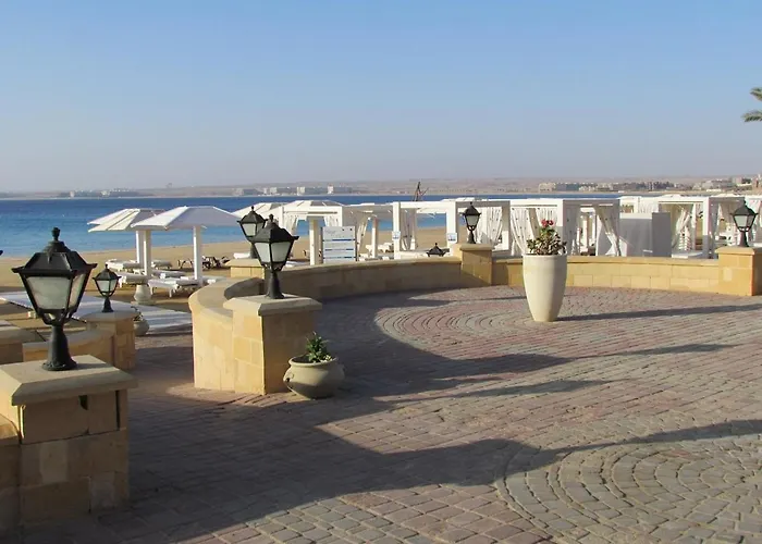 In Hurghada, Sahl Hasheesh, Ocean Breeze *